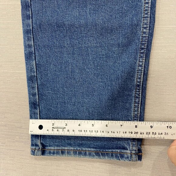 Levis 505 Jeans Mens 36 x 32 Straight Leg Regular Fit Medium Wash Denim - Picture 9 of 13